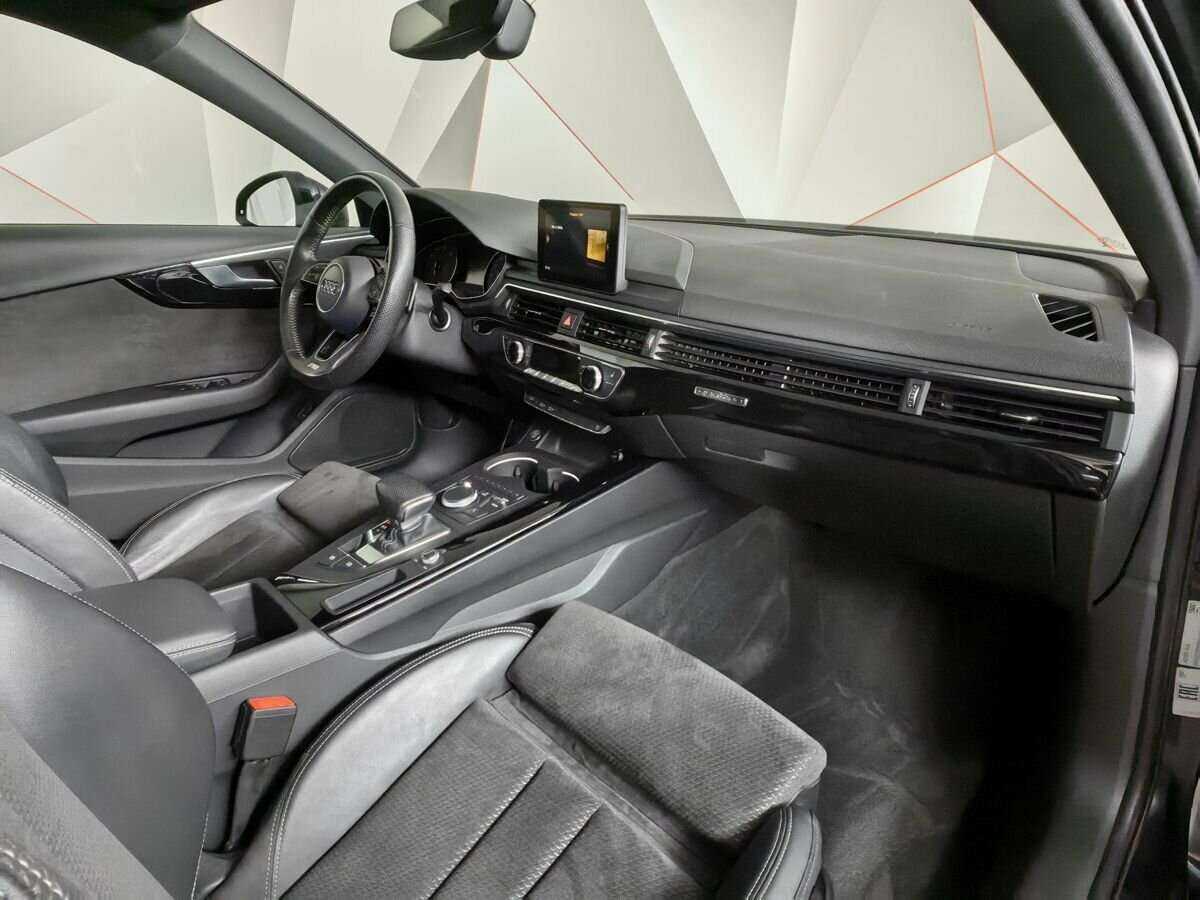 Audi A4 б/у, 2016, Роботизированная. Фото: #8