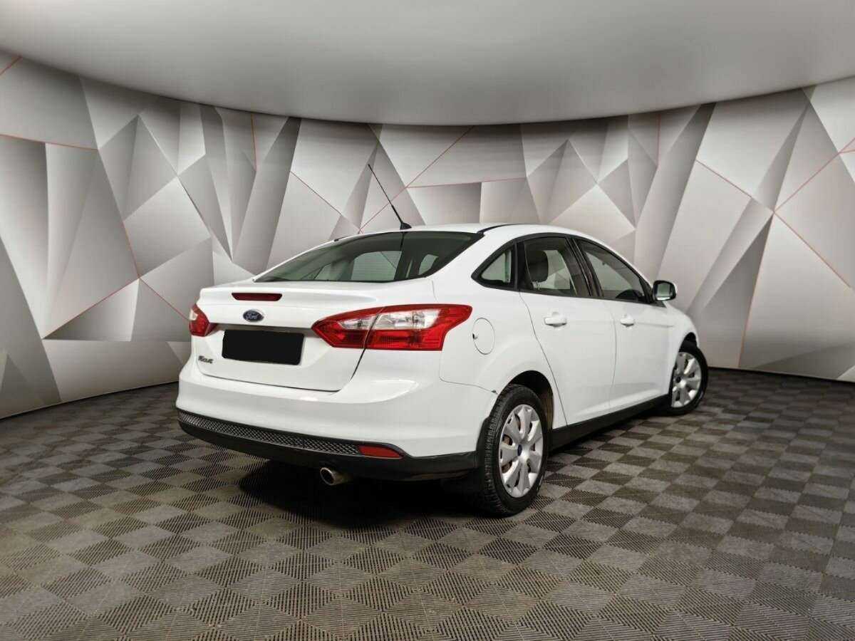 Ford Focus б/у, 2014, Роботизированная. Фото: #1