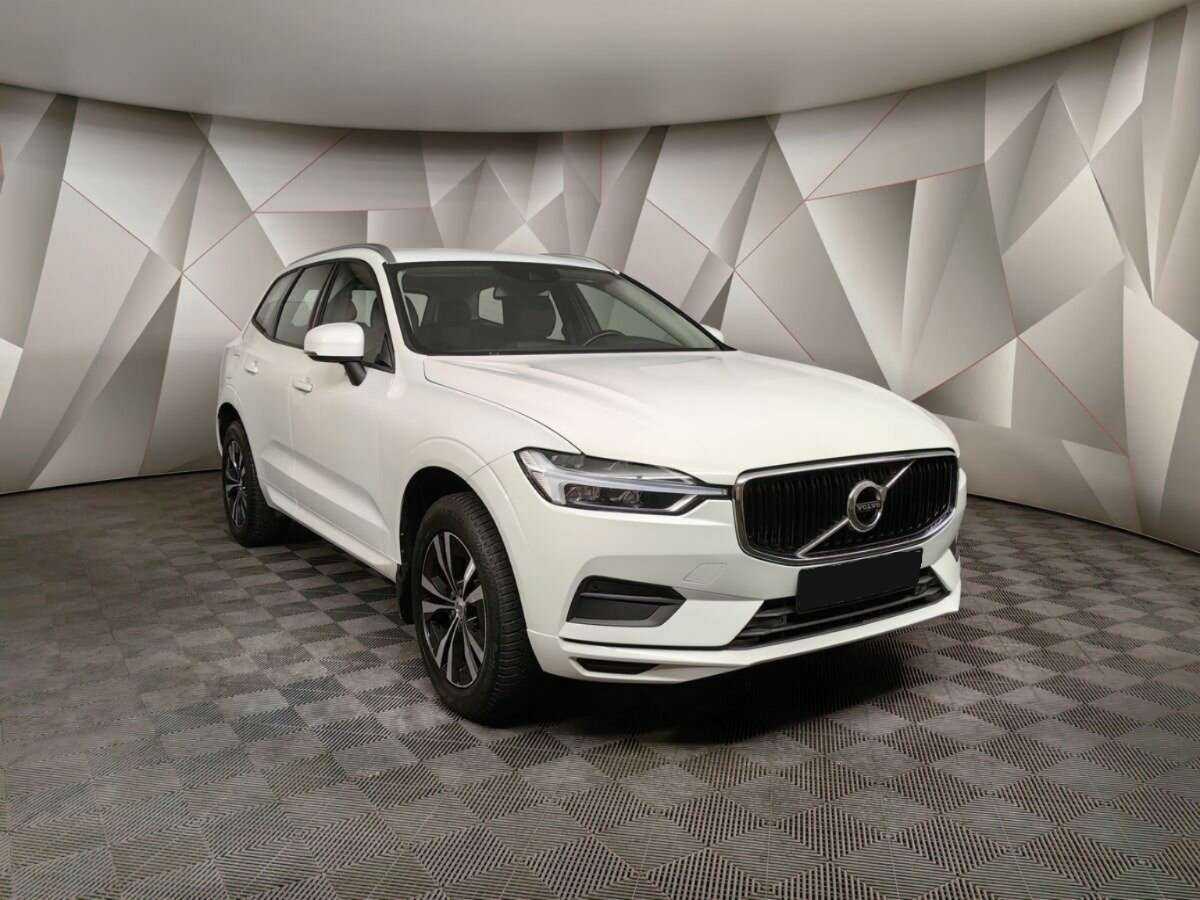 Volvo XC60 б/у, 2019, Автоматическая. Фото: #2