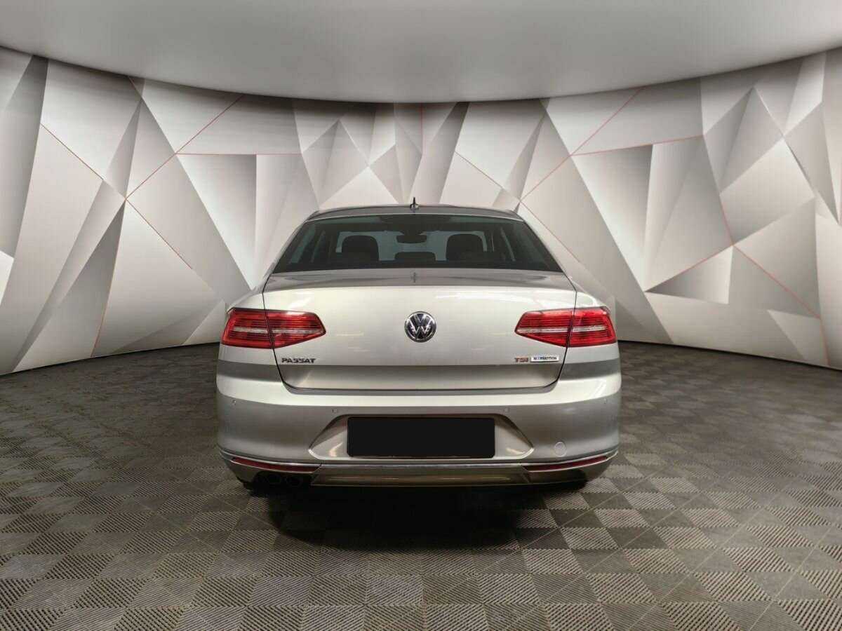 Volkswagen Passat б/у, 2017, Роботизированная. Фото: #7