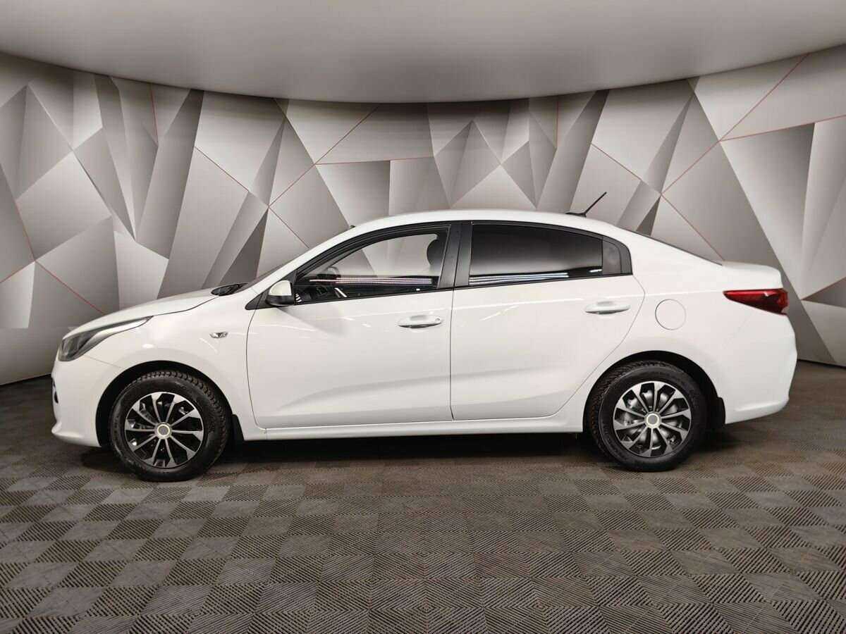Kia Rio б/у, 2017, Автоматическая. Фото: #4