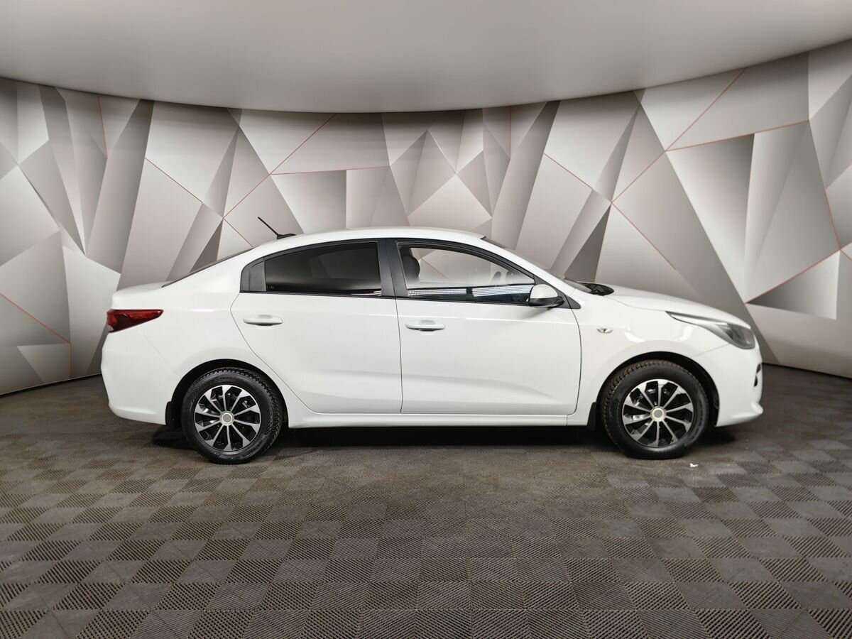 Kia Rio б/у, 2017, Автоматическая. Фото: #5