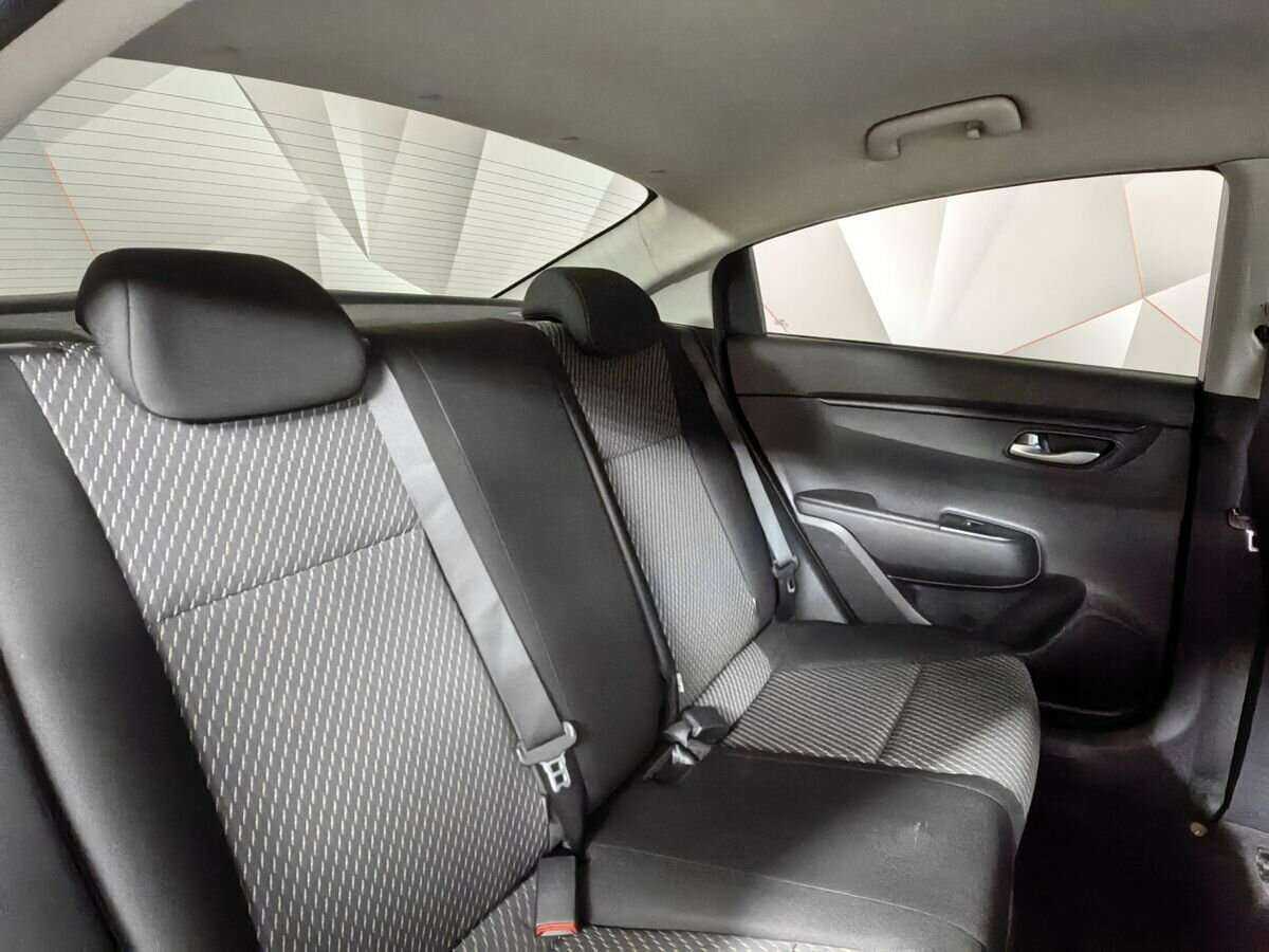 Kia Rio б/у, 2017, Автоматическая. Фото: #12