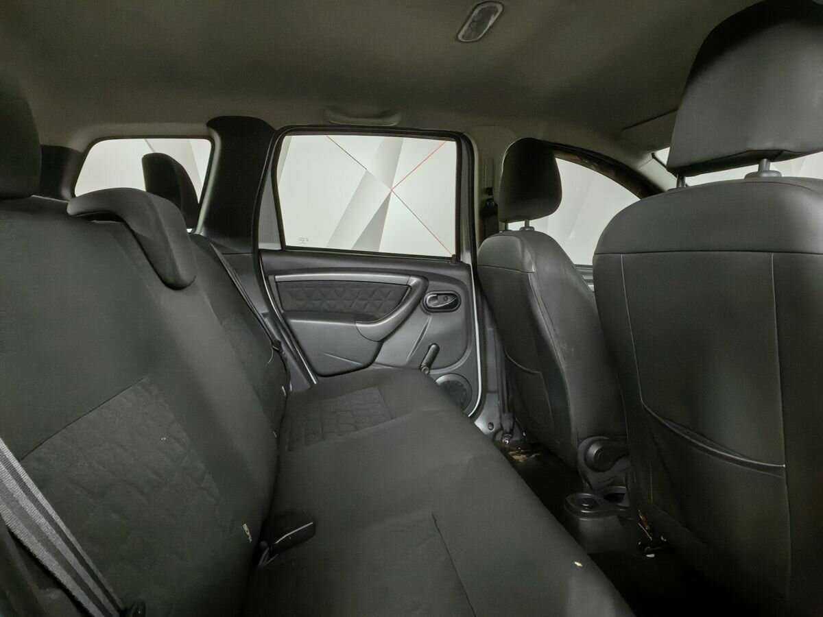 Renault Duster б/у, 2017, Механическая. Фото: #9