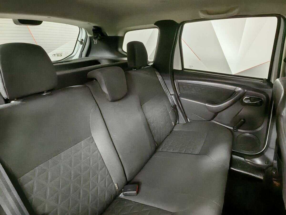 Renault Duster б/у, 2017, Механическая. Фото: #10