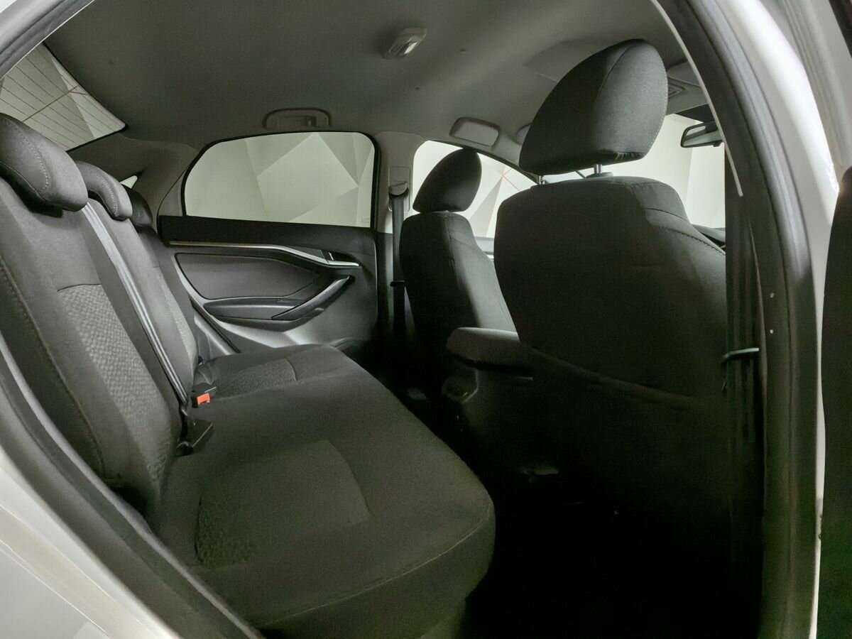 Lada (ВАЗ) Vesta б/у, 2018, Роботизированная. Фото: #10