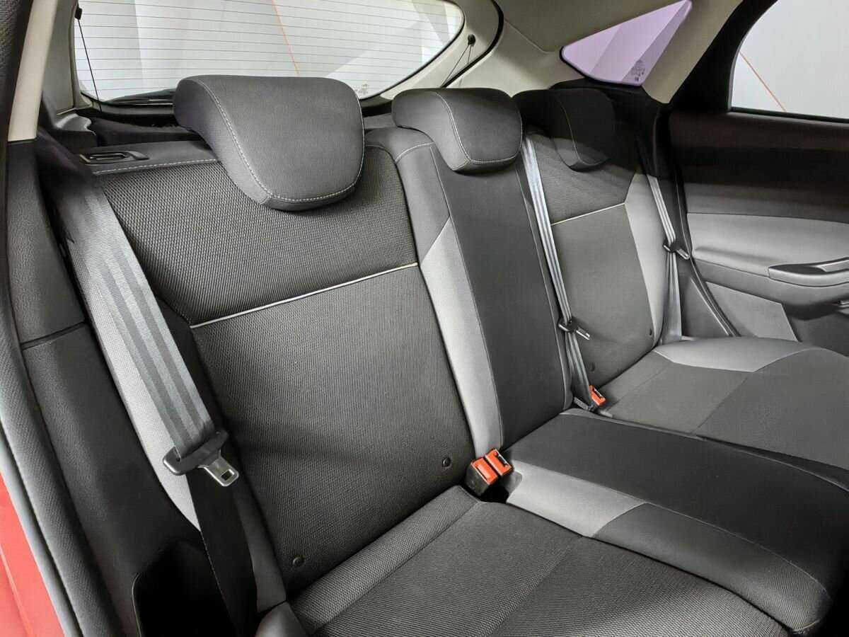 Ford Focus б/у, 2013, Роботизированная. Фото: #12