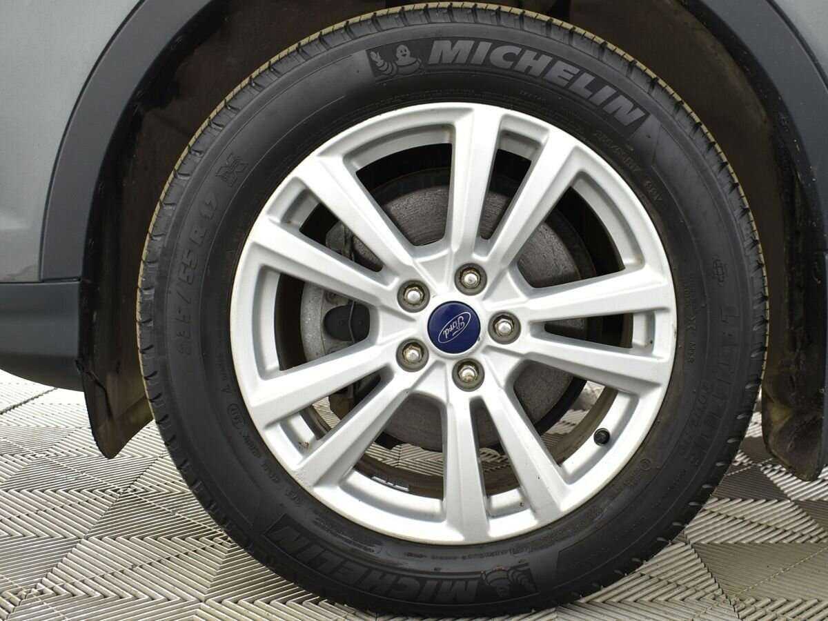 Ford Kuga б/у, 2017, Автоматическая. Фото: #7