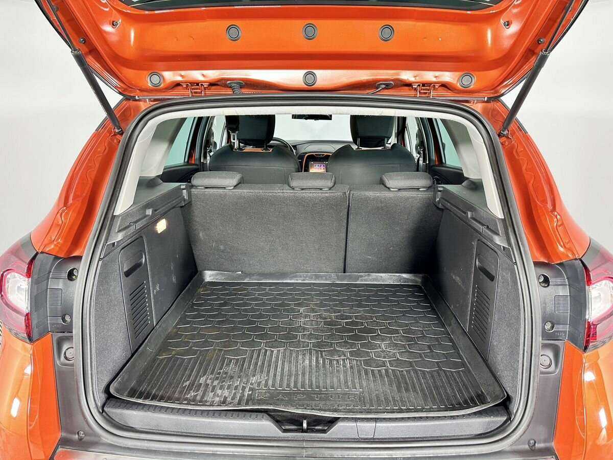 Renault Kaptur б/у, 2016, Механическая. Фото: #16