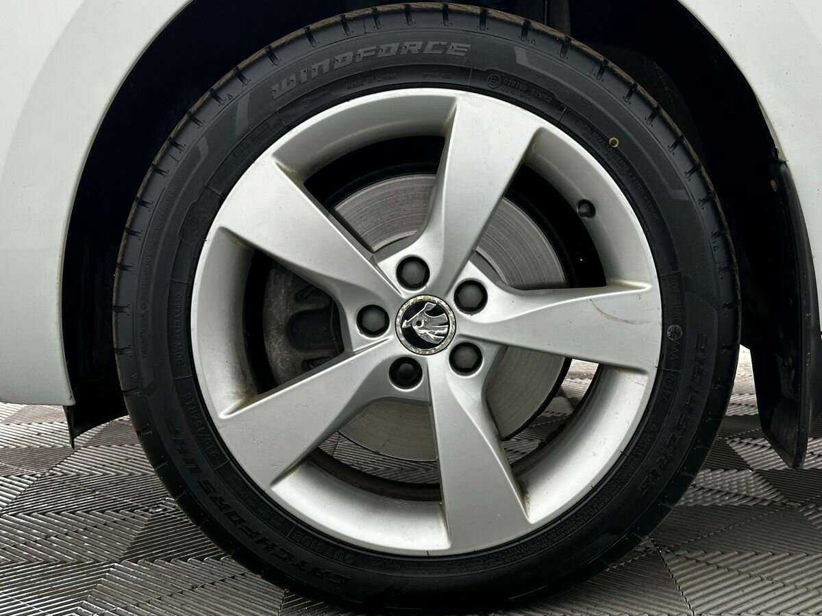 Skoda Rapid б/у, 2016, Роботизированная. Фото: #7