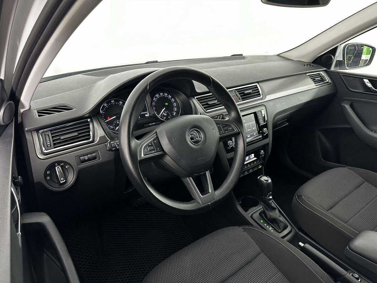 Skoda Rapid б/у, 2016, Роботизированная. Фото: #8