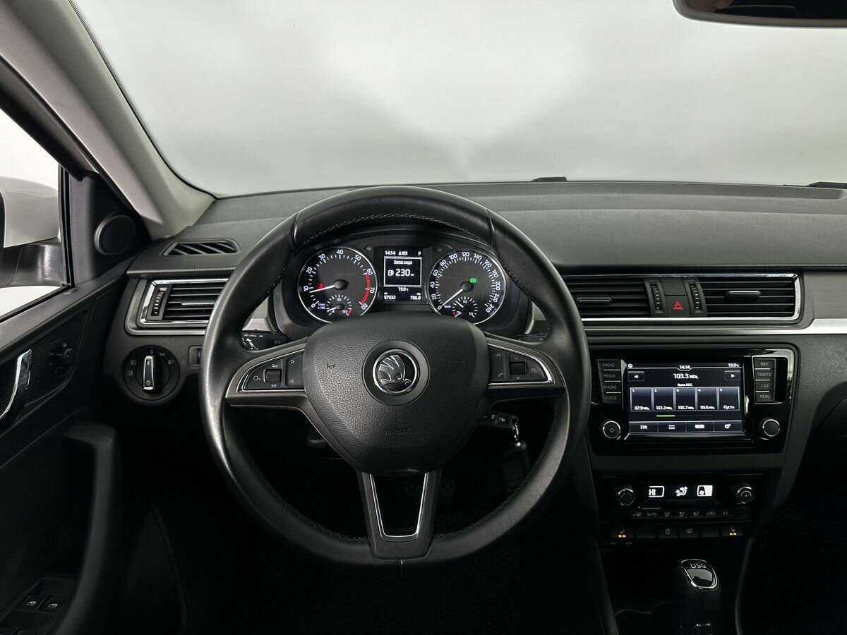 Skoda Rapid б/у, 2016, Роботизированная. Фото: #11