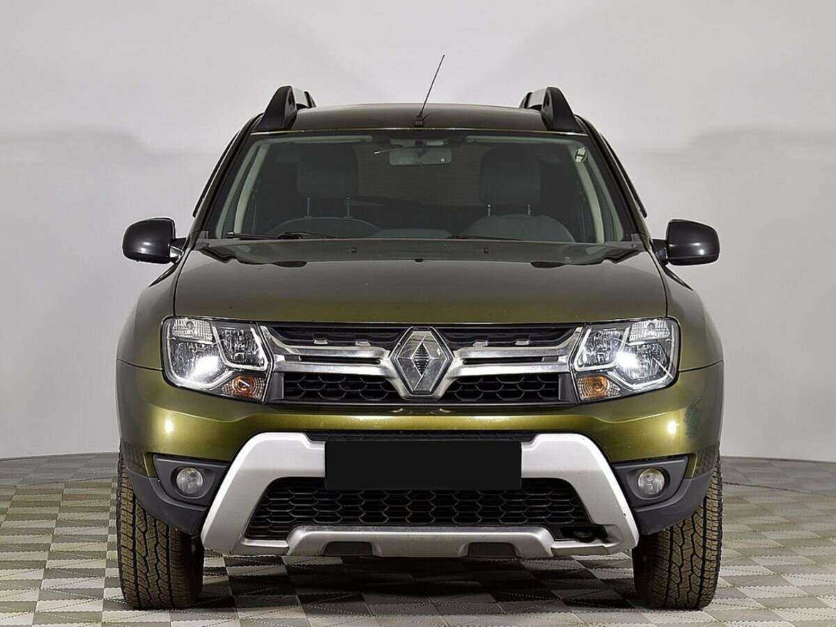 Renault Duster б/у, 2017, Механическая. Фото: #2