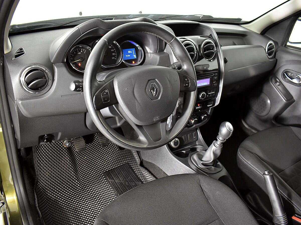 Renault Duster б/у, 2017, Механическая. Фото: #6