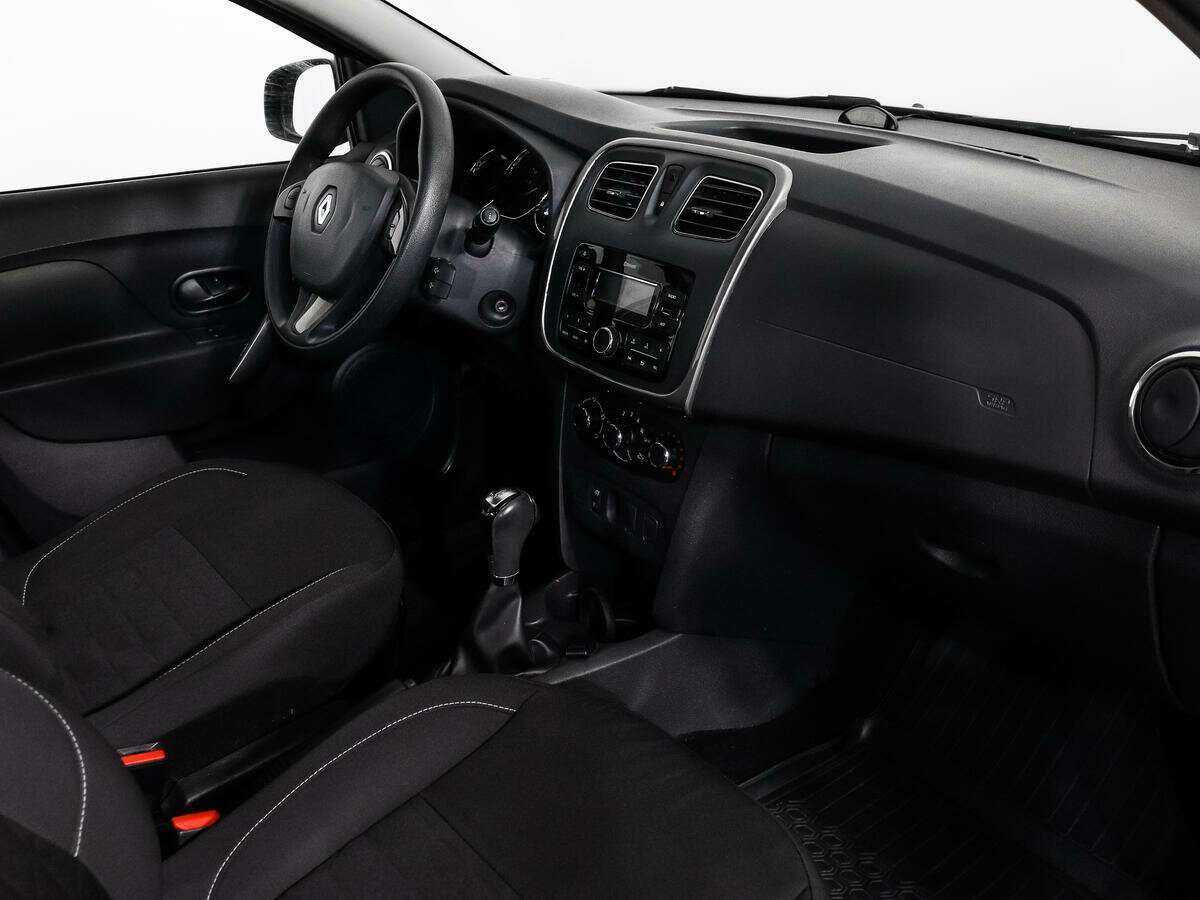 Renault Sandero б/у, 2018, Автоматическая. Фото: #8