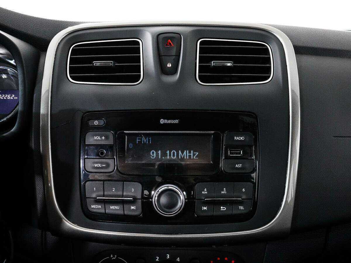 Renault Sandero б/у, 2018, Автоматическая. Фото: #10