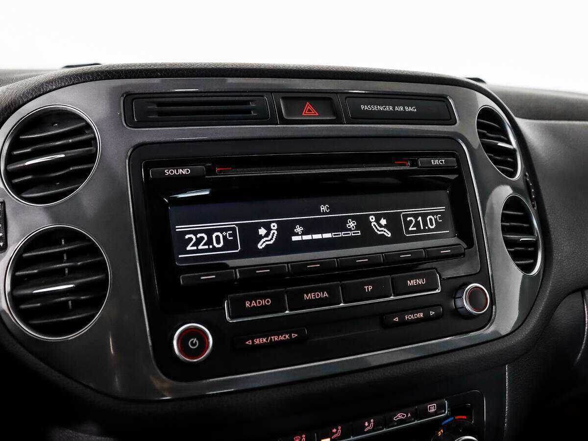 Volkswagen Tiguan б/у, 2014, Роботизированная. Фото: #12