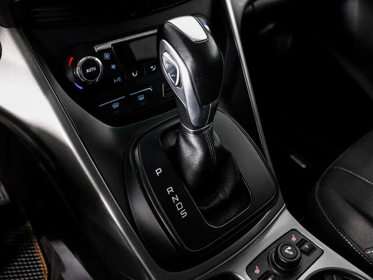 Ford Kuga б/у, 2014, Автоматическая. Фото: #9