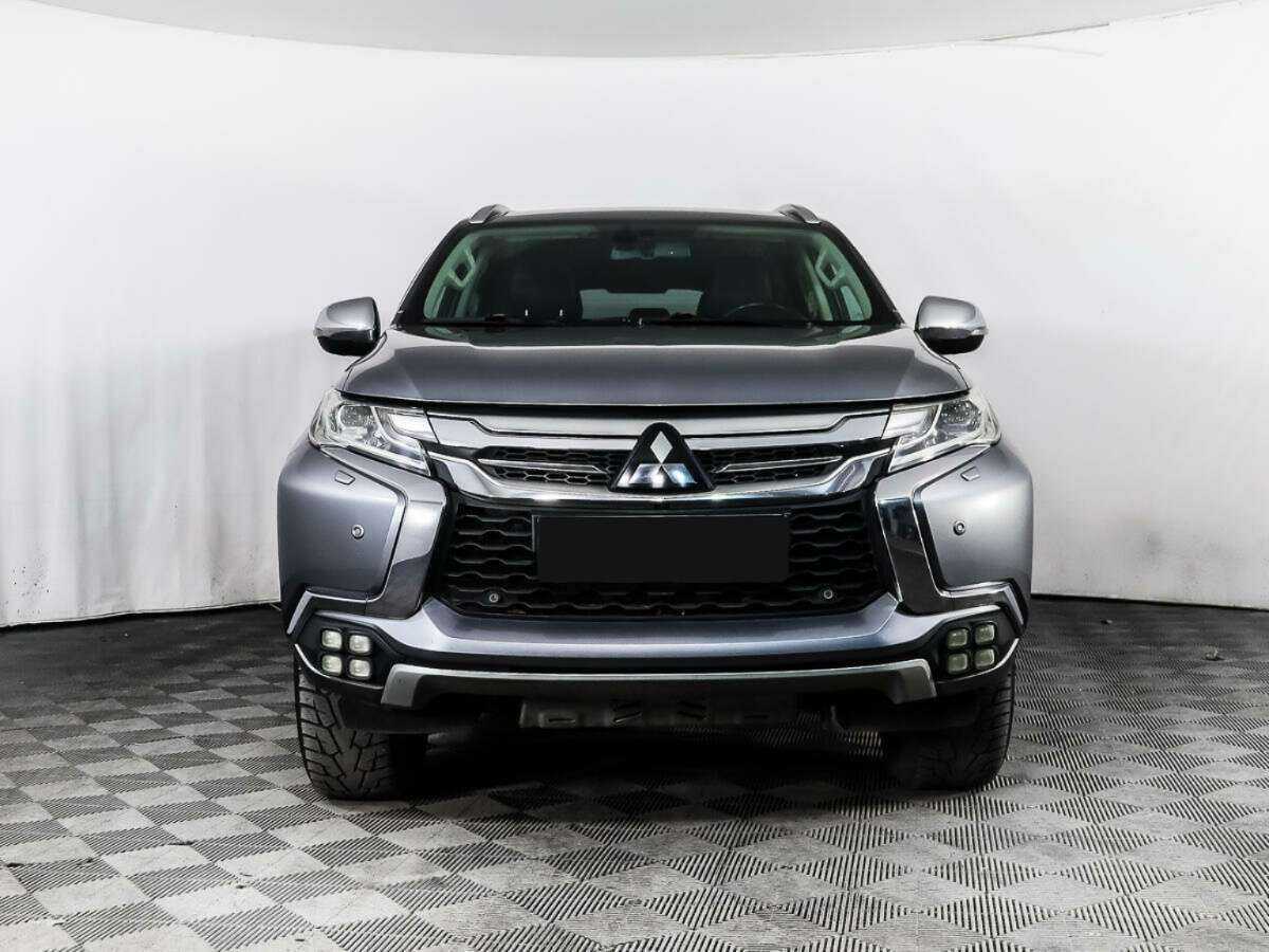 Mitsubishi Pajero Sport б/у, 2016, Автоматическая. Фото: #1