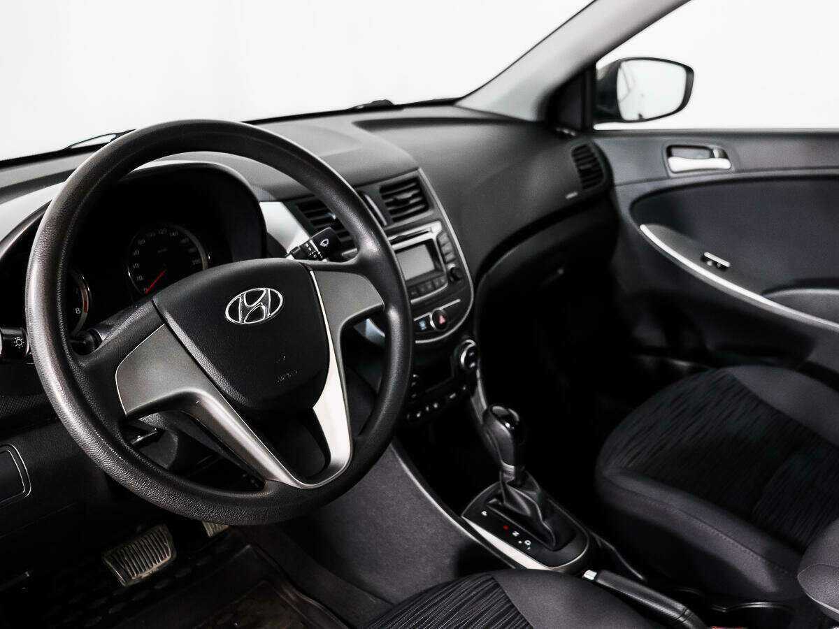 Hyundai Solaris б/у, 2016, Автоматическая. Фото: #8