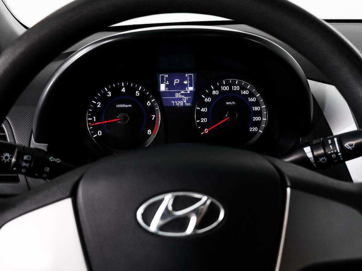 Hyundai Solaris б/у, 2016, Автоматическая. Фото: #14