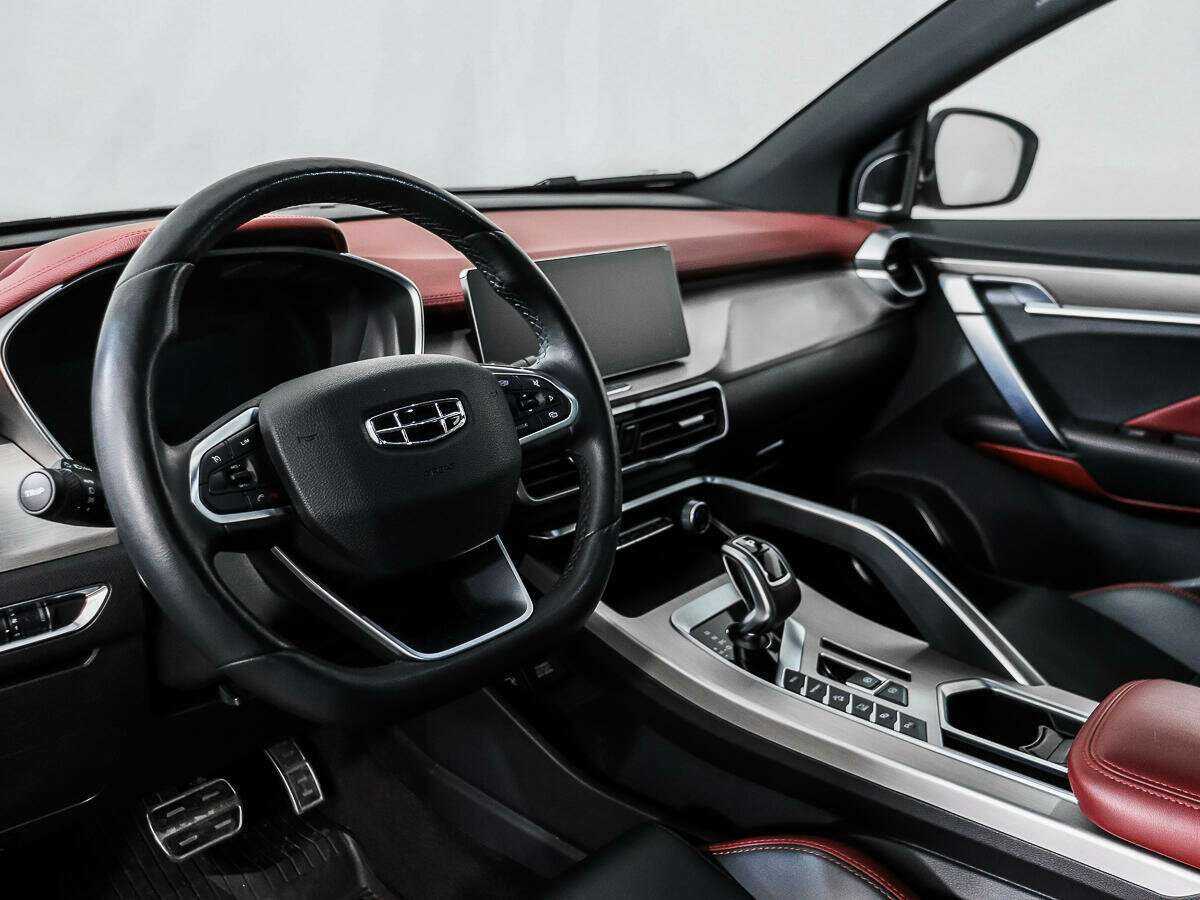 Geely Coolray б/у, 2021, Роботизированная. Фото: #8