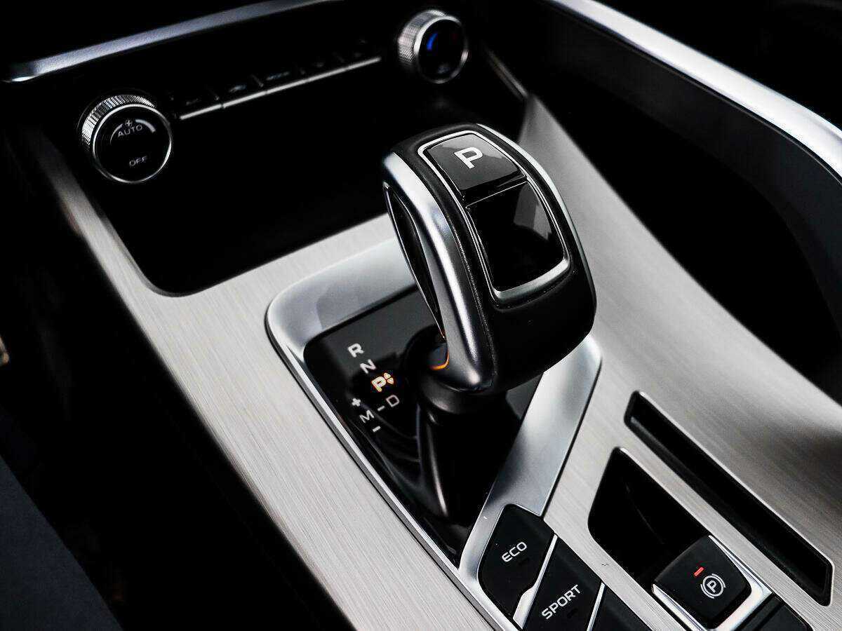 Geely Coolray б/у, 2021, Роботизированная. Фото: #10