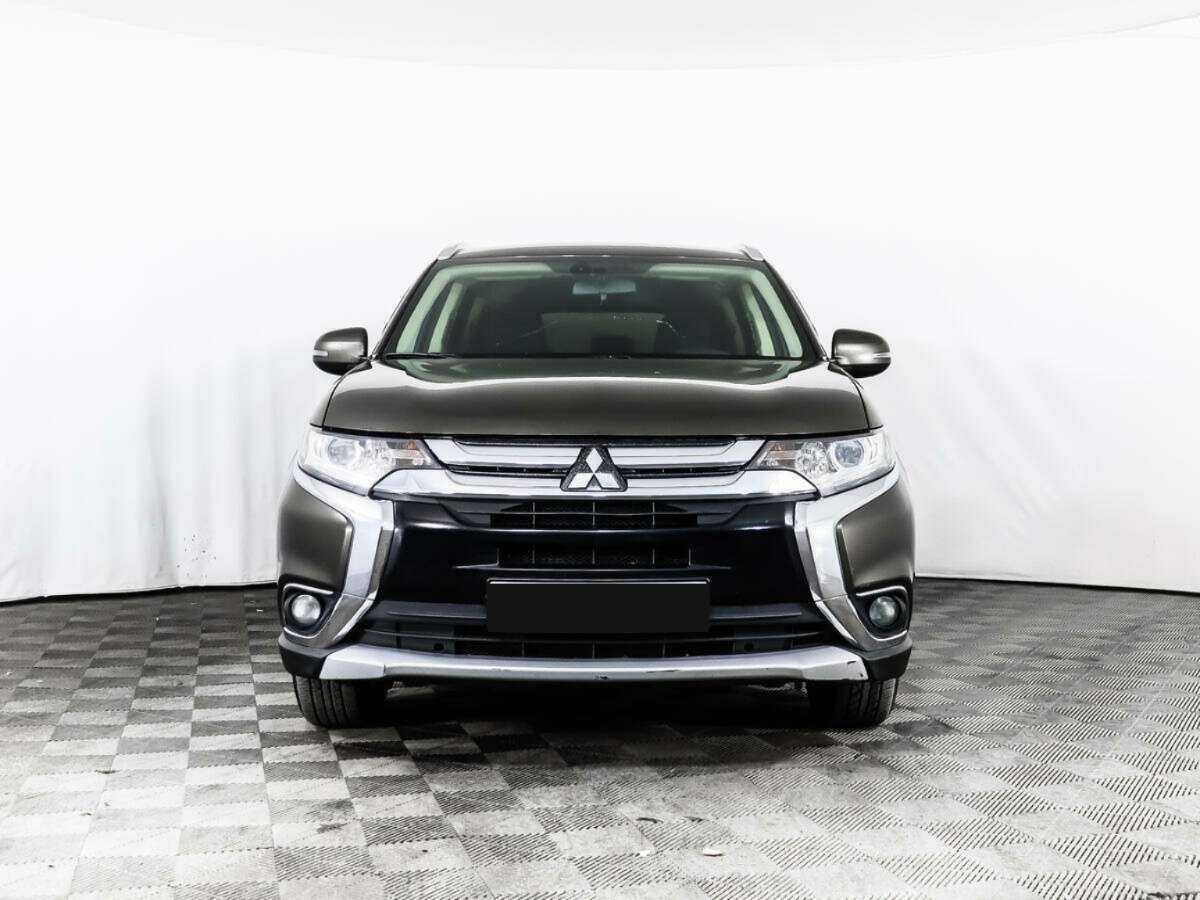 Mitsubishi Outlander б/у, 2018, Вариатор. Фото: #1