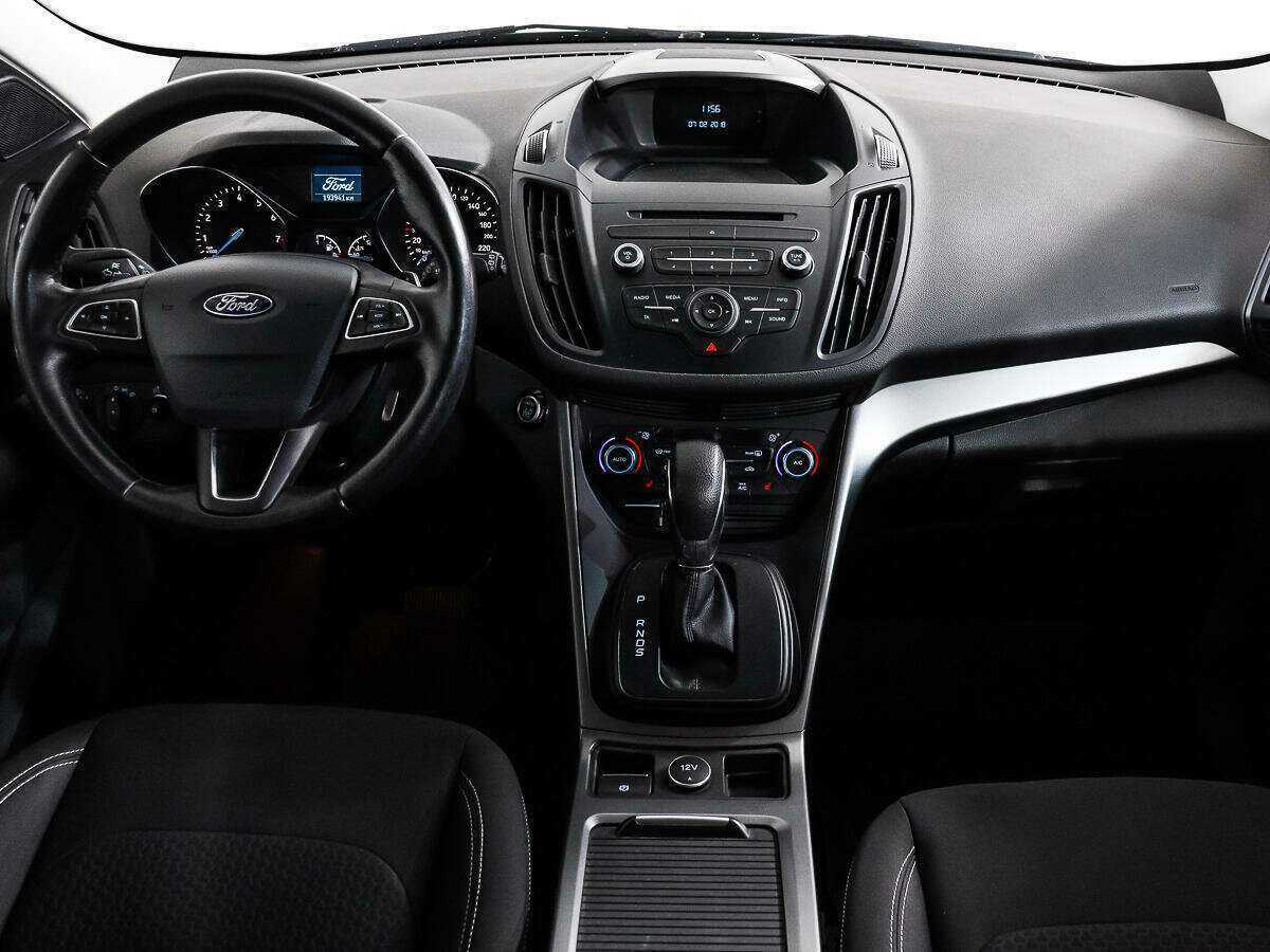 Ford Kuga б/у, 2017, Автоматическая. Фото: #12