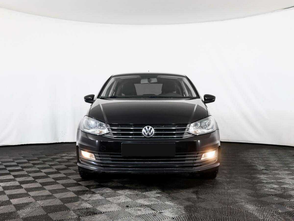 Volkswagen Polo б/у, 2016, Автоматическая. Фото: #1