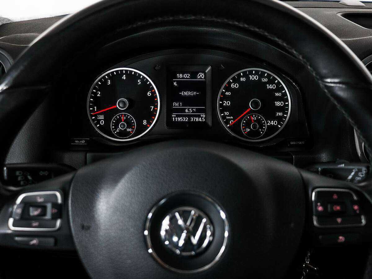 Volkswagen Tiguan б/у, 2013, Роботизированная. Фото: #14