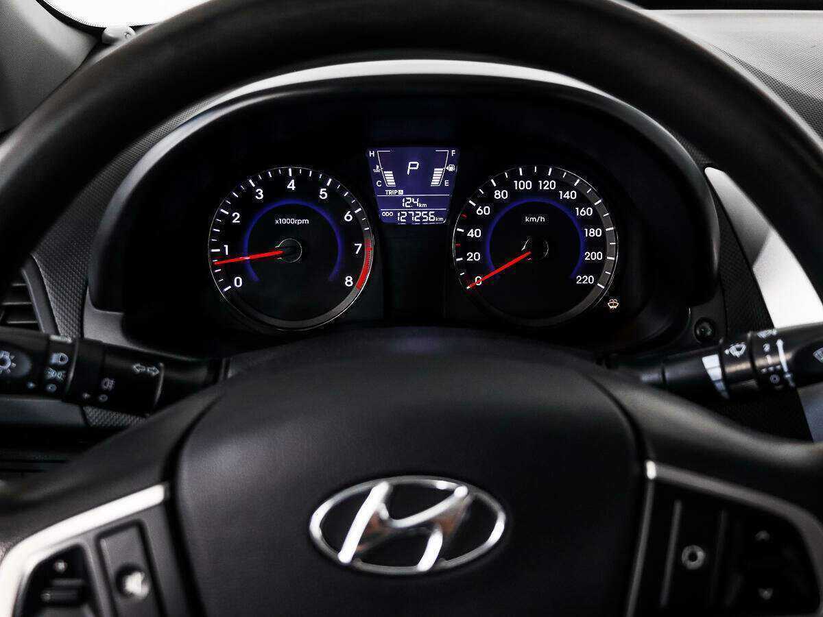 Hyundai Solaris б/у, 2014, Автоматическая. Фото: #13