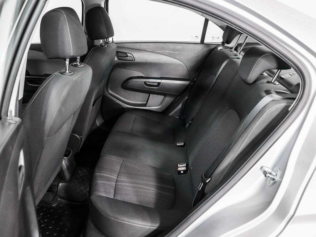 Chevrolet Aveo б/у, 2013, Автоматическая. Фото: #9