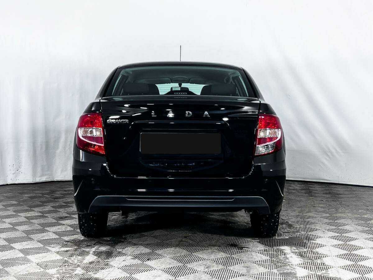 Lada (ВАЗ) Granta б/у, 2023, Механическая. Фото: #5