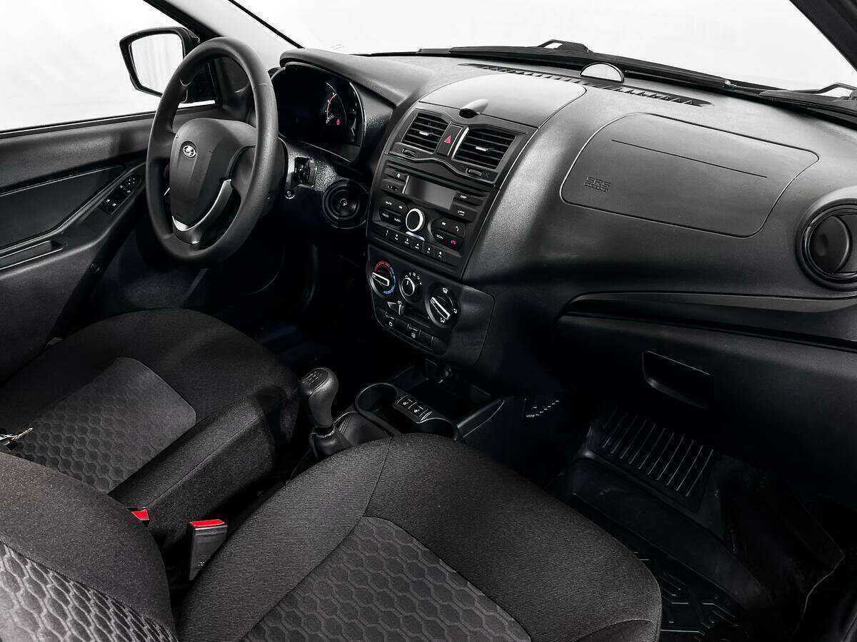 Lada (ВАЗ) Granta б/у, 2023, Механическая. Фото: #10