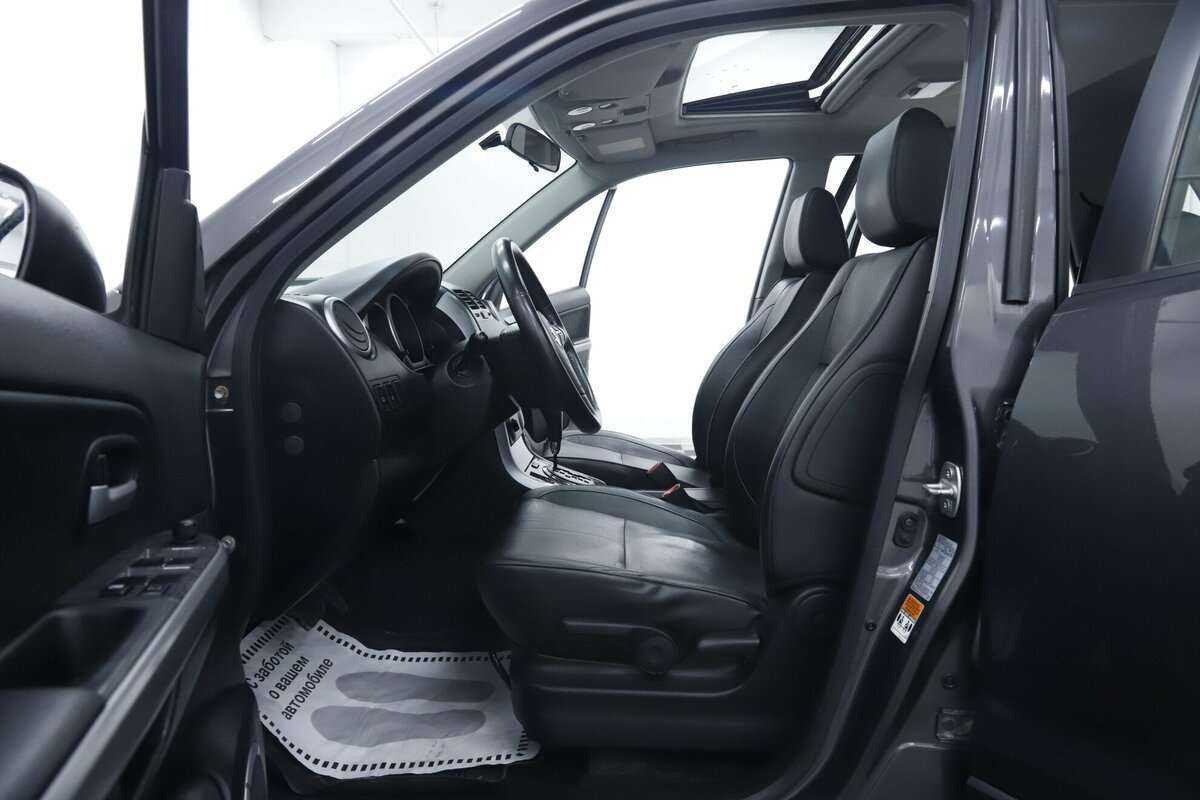 Suzuki Grand Vitara б/у, 2012, Автоматическая. Фото: #7