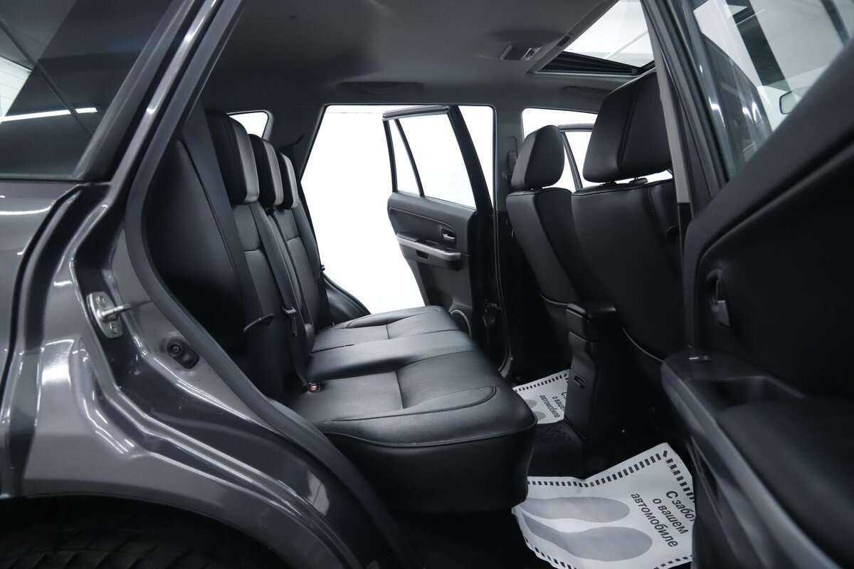 Suzuki Grand Vitara б/у, 2012, Автоматическая. Фото: #17