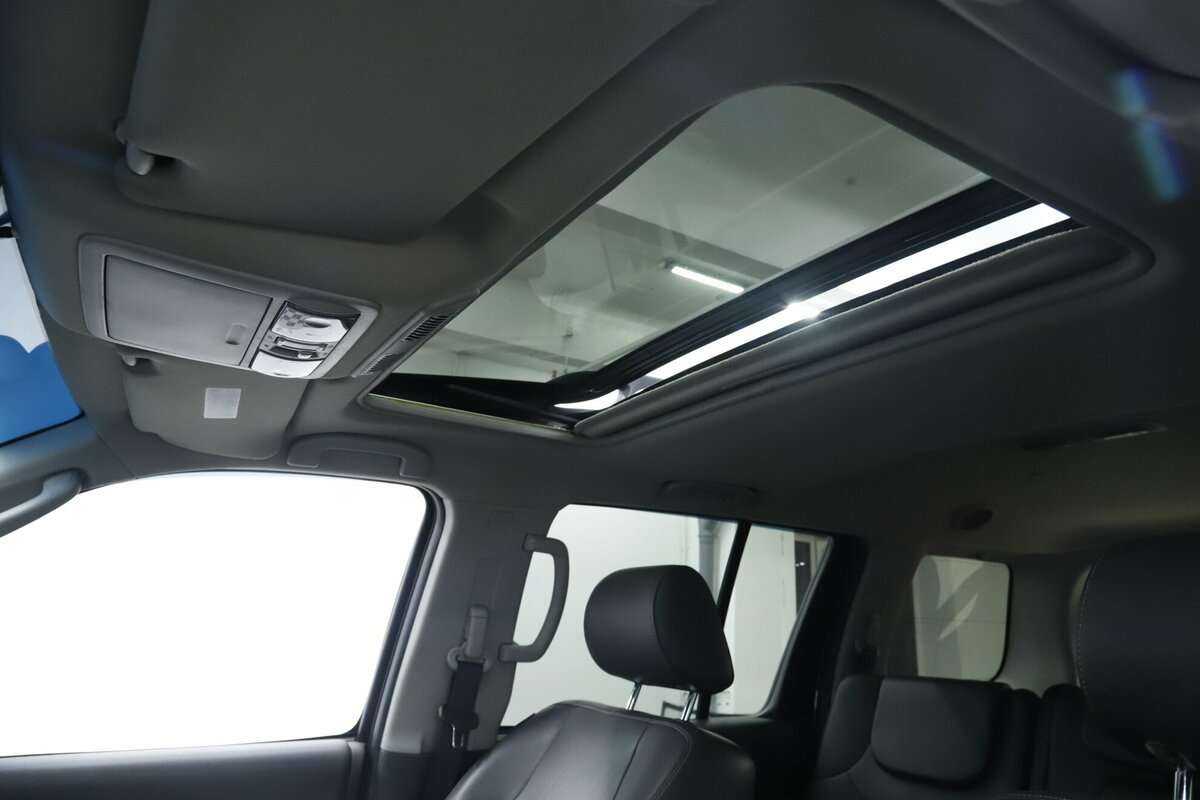 Nissan Pathfinder б/у, 2014, Автоматическая. Фото: #4