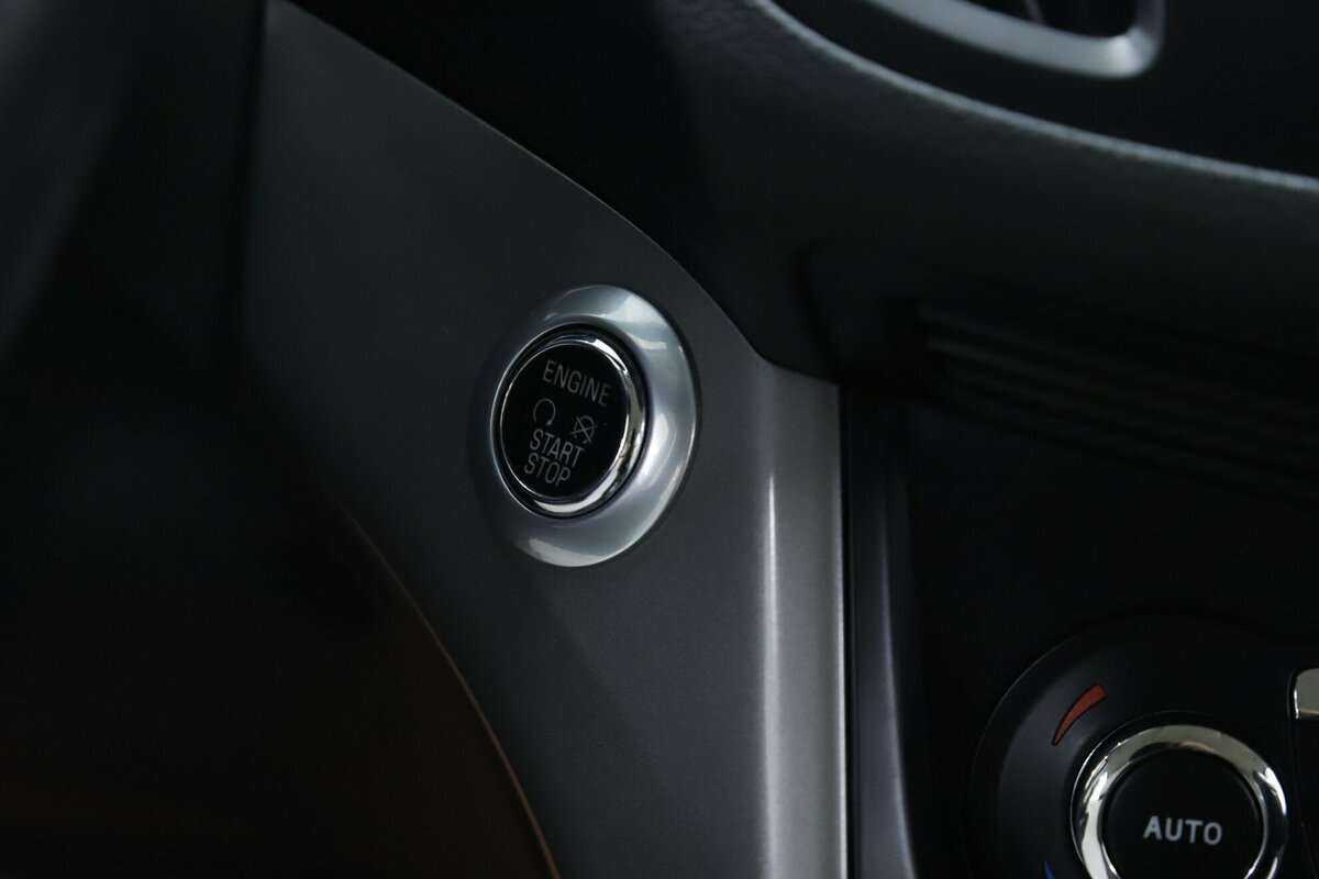 Ford Kuga б/у, 2016, Автоматическая. Фото: #12