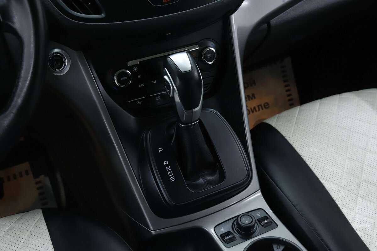 Ford Kuga б/у, 2016, Автоматическая. Фото: #13