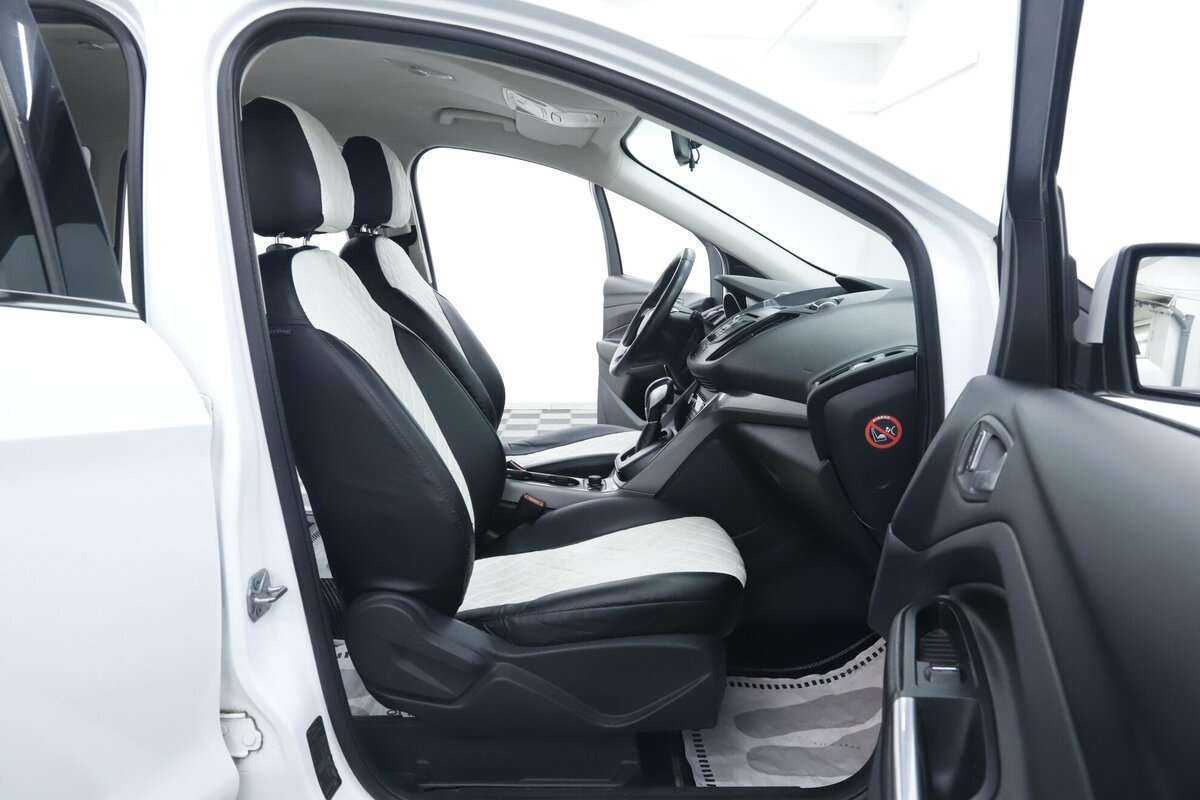 Ford Kuga б/у, 2016, Автоматическая. Фото: #15