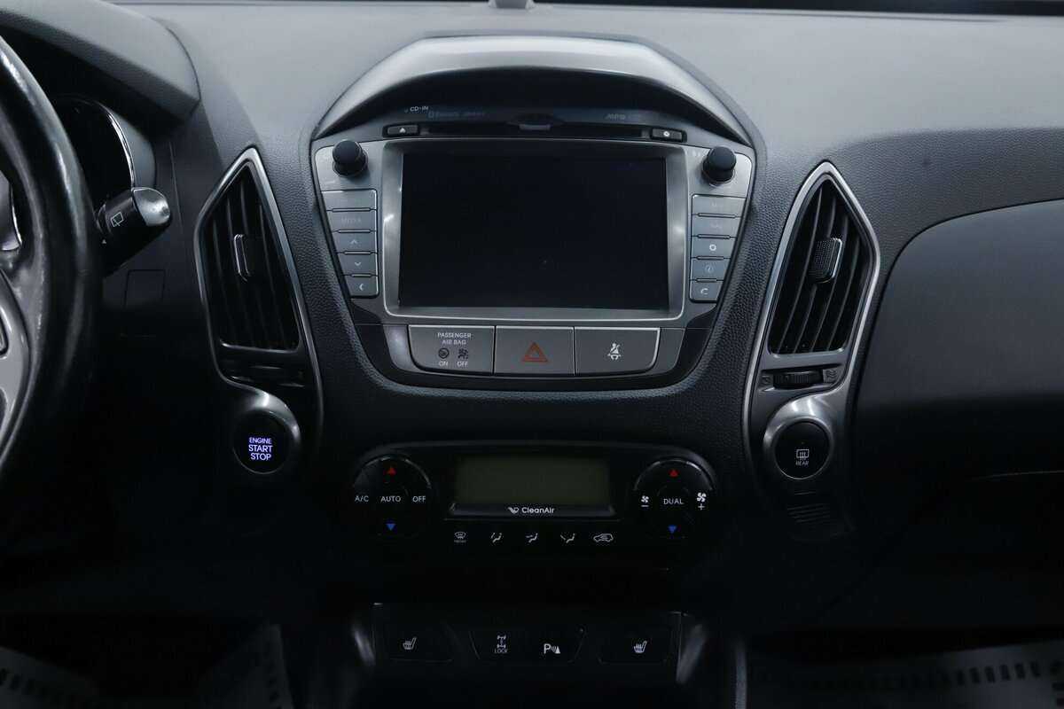 Hyundai ix35 б/у, 2015, Автоматическая. Фото: #12