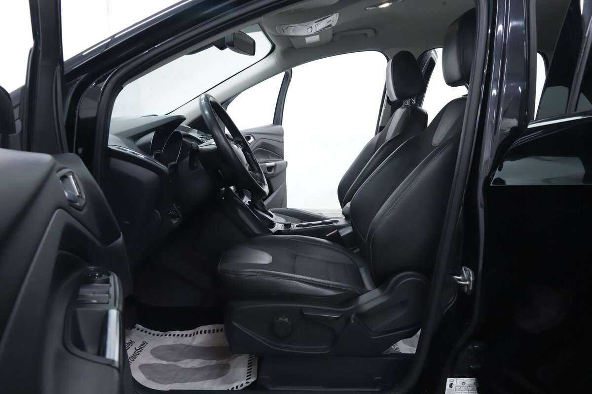 Ford Kuga б/у, 2016, Автоматическая. Фото: #6