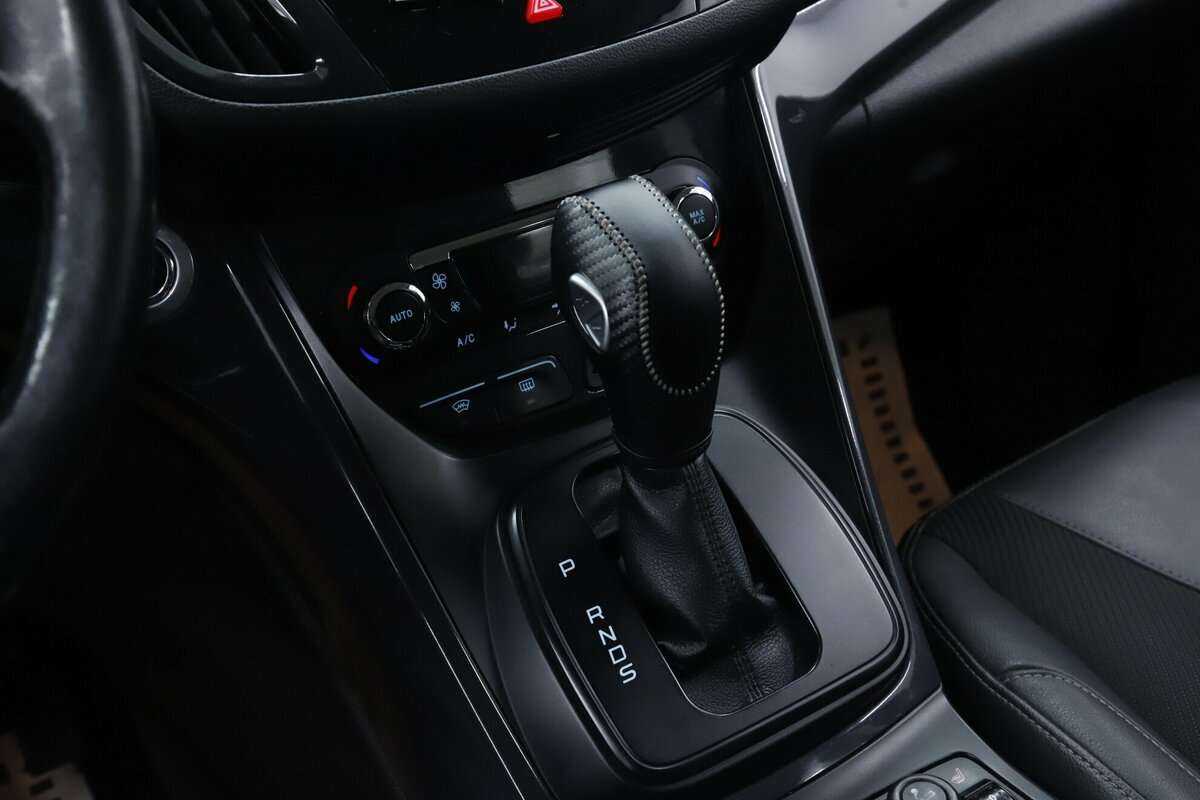 Ford Kuga б/у, 2016, Автоматическая. Фото: #13