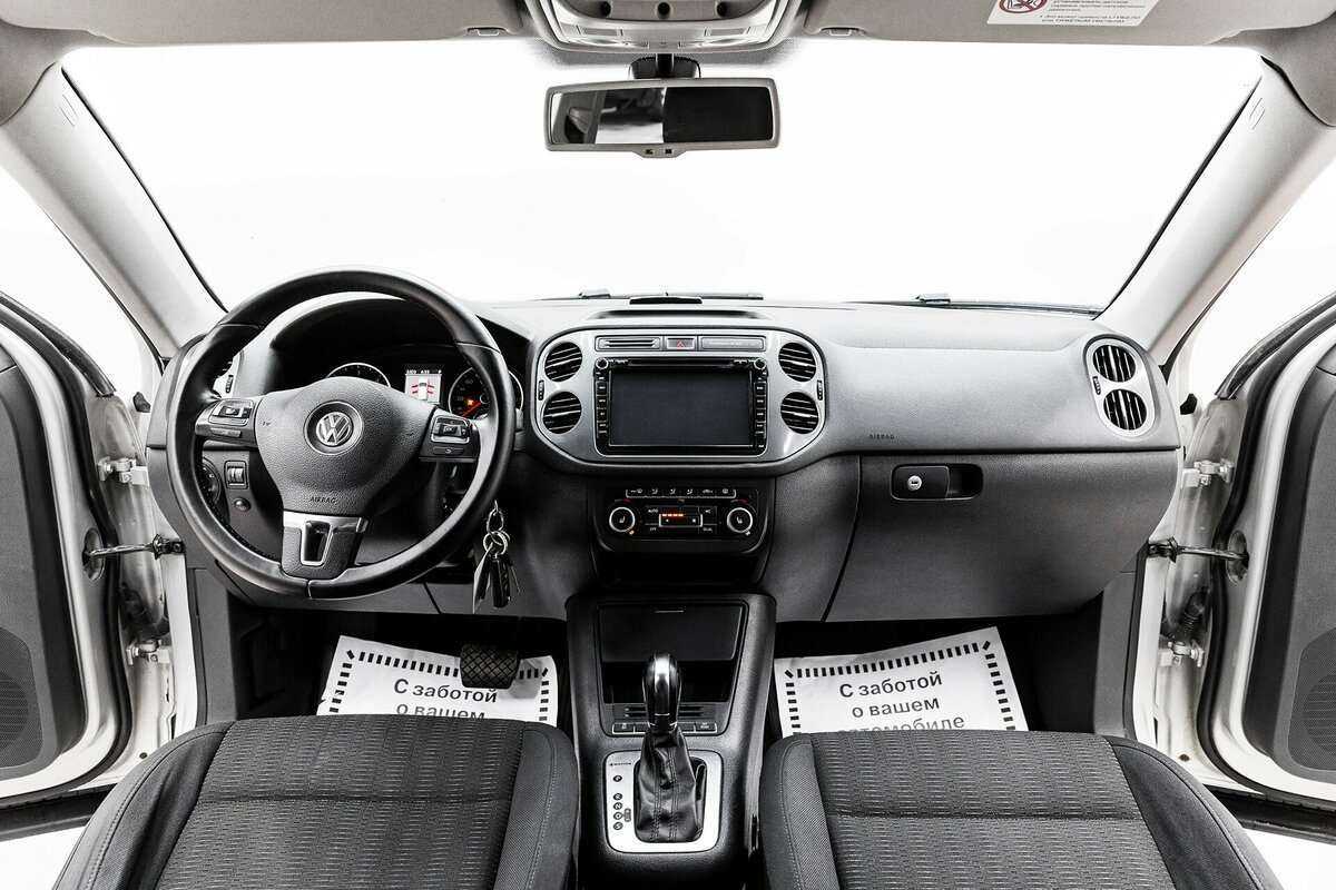 Volkswagen Tiguan б/у, 2012, Автоматическая. Фото: #8