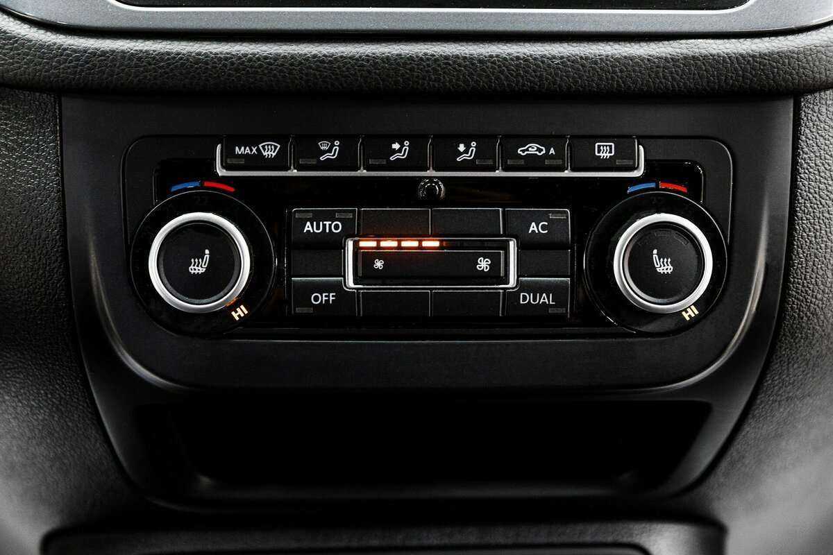 Volkswagen Tiguan б/у, 2012, Автоматическая. Фото: #10