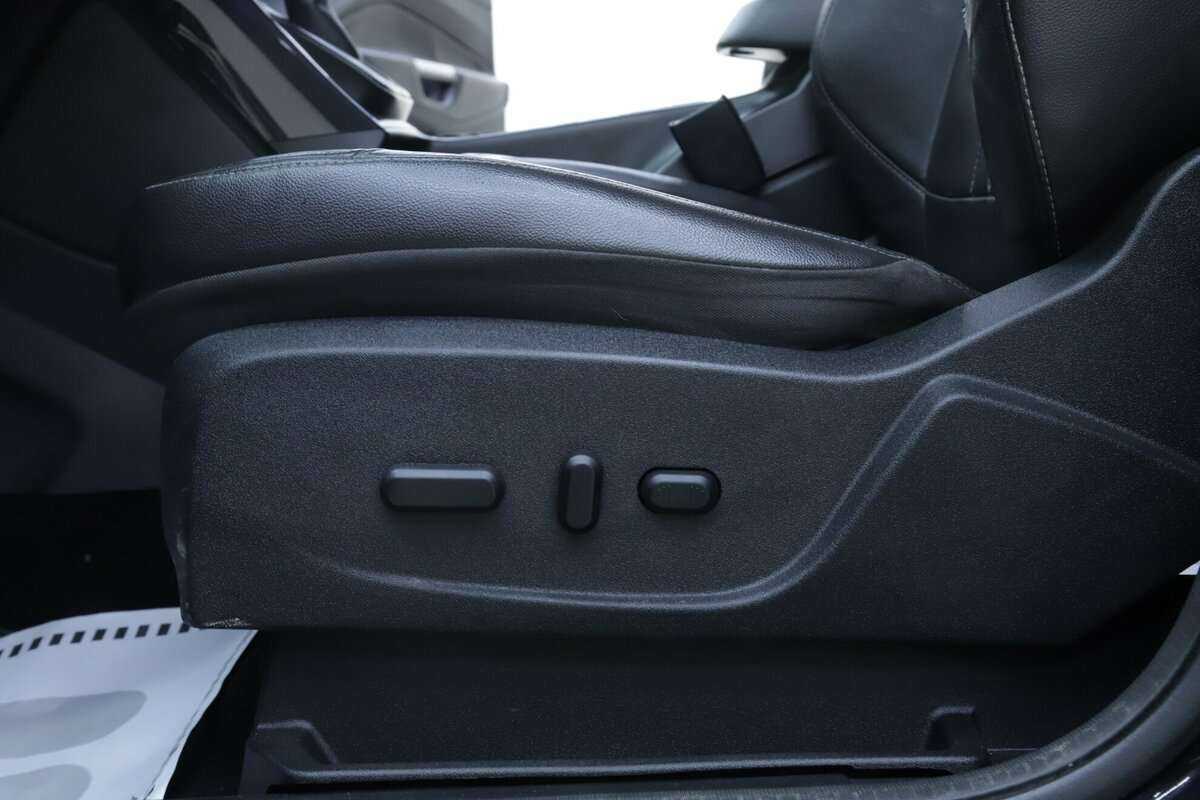 Ford Kuga б/у, 2013, Автоматическая. Фото: #8