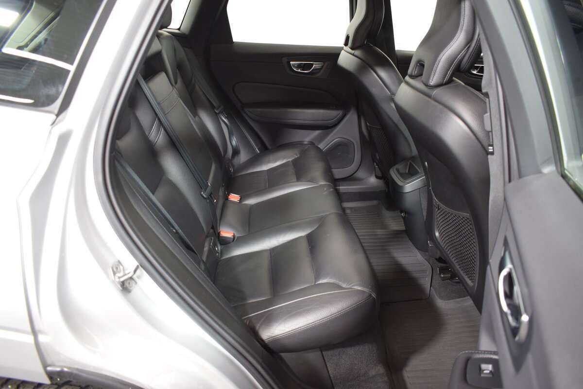 Volvo XC60 б/у, 2020, Автоматическая. Фото: #13