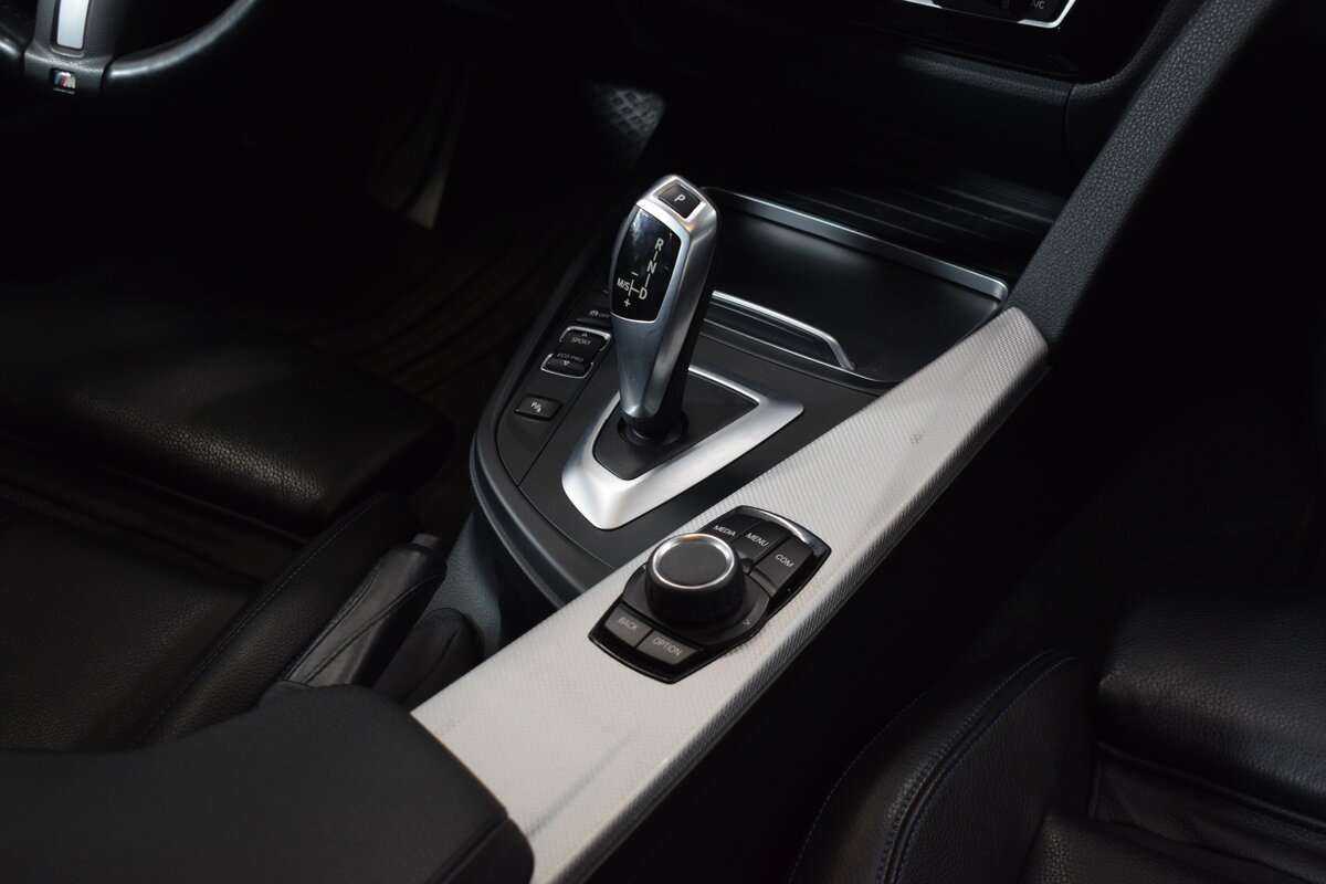 BMW 3 серии б/у, 2018, Автоматическая. Фото: #15