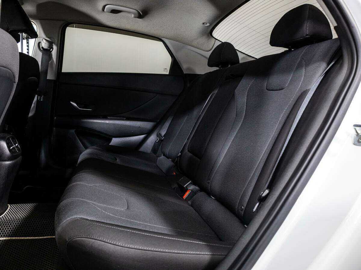 Хендай Елантра б/у, 2020, Автоматическая. Фото: #7